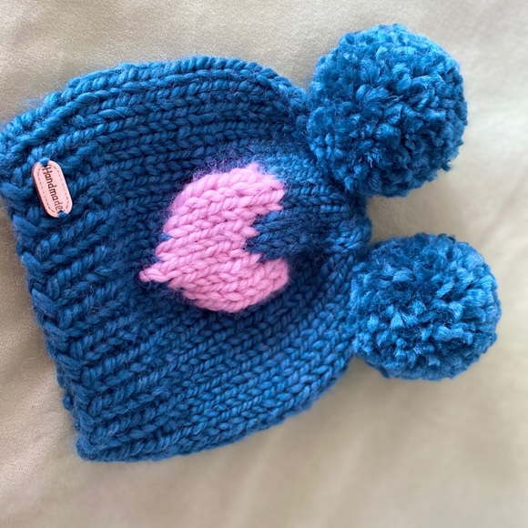 Winter hat knit by hands - Picture 2 of 5